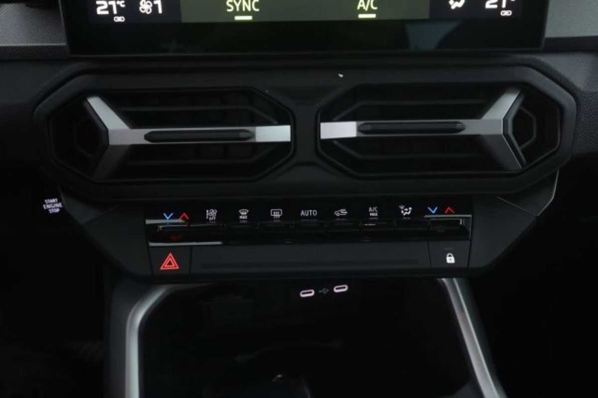 Dacia Bigster 1.8 hybrid Journey 155cv auto (20)