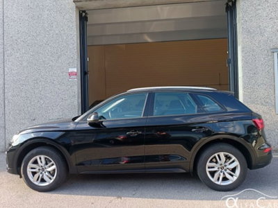 Audi Q5 50 TFSI e quattro S tronic Business Design (19)
