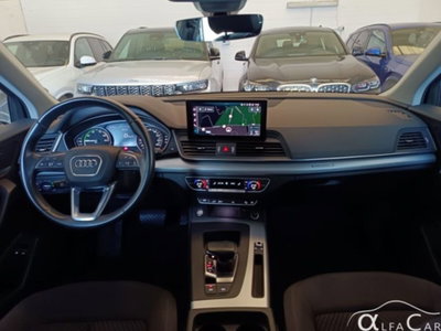 Audi Q5 50 TFSI e quattro S tronic Business Design (6)