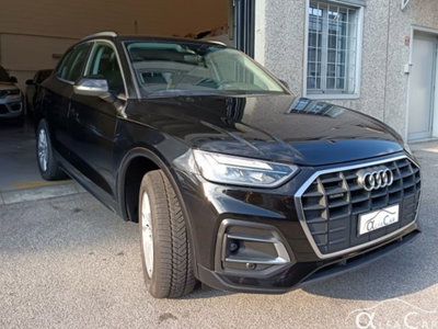 Audi Q5 50 TFSI e quattro S tronic Business Design (7)