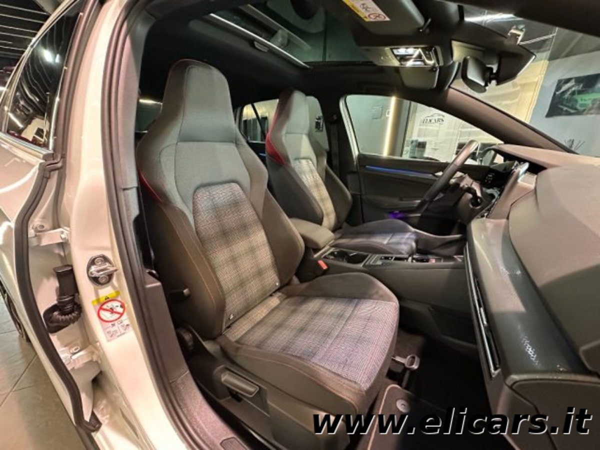 Volkswagen Golf 2.0 TSI GTI DSG (18)