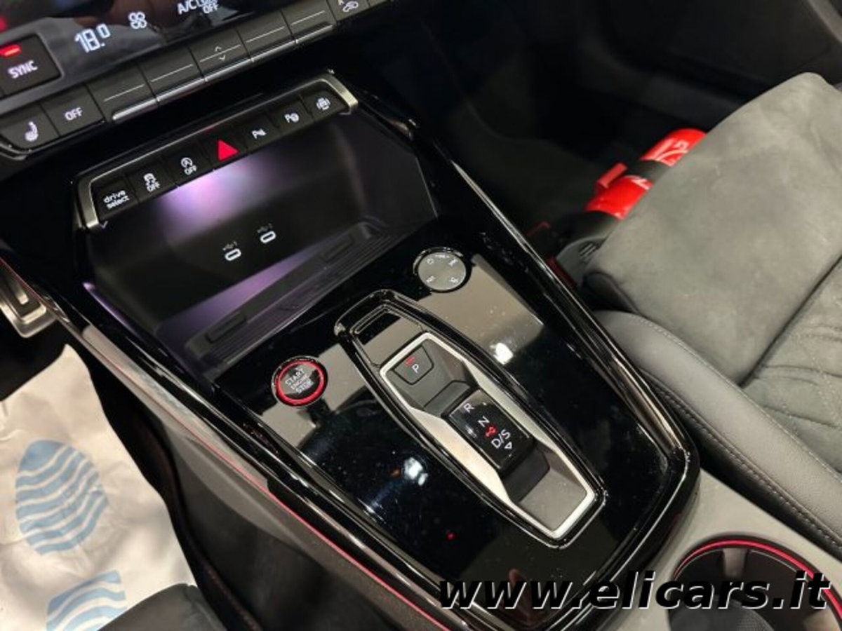 Audi RS 3 Sportback 3 TFSI quattro S tronic (12)