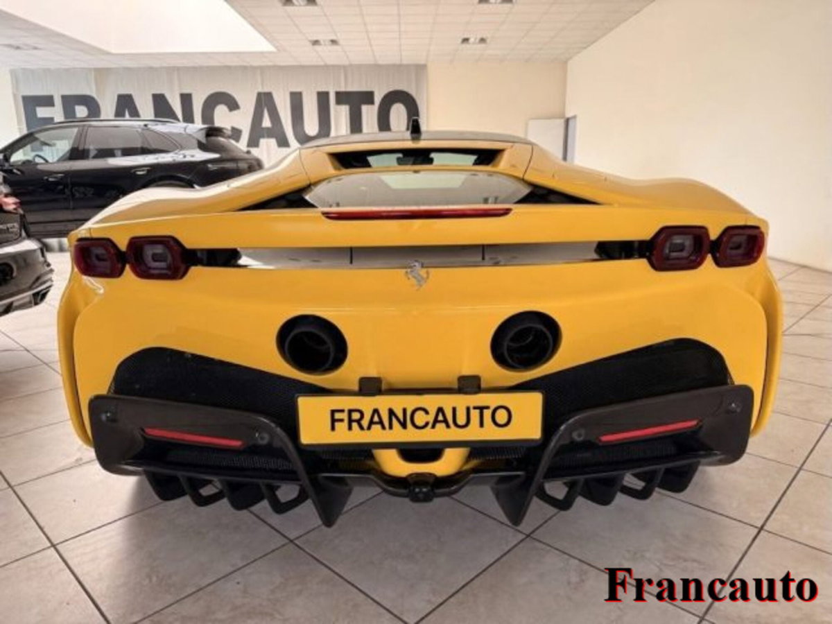 Ferrari SF90 Coupé SF90 Stradale (4)