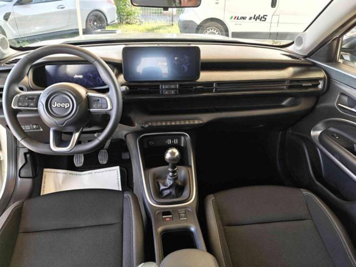 Jeep Avenger 1.2 turbo Altitude fwd 100cv (15)