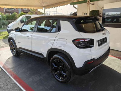Jeep Avenger 1.2 turbo Altitude fwd 100cv (2)