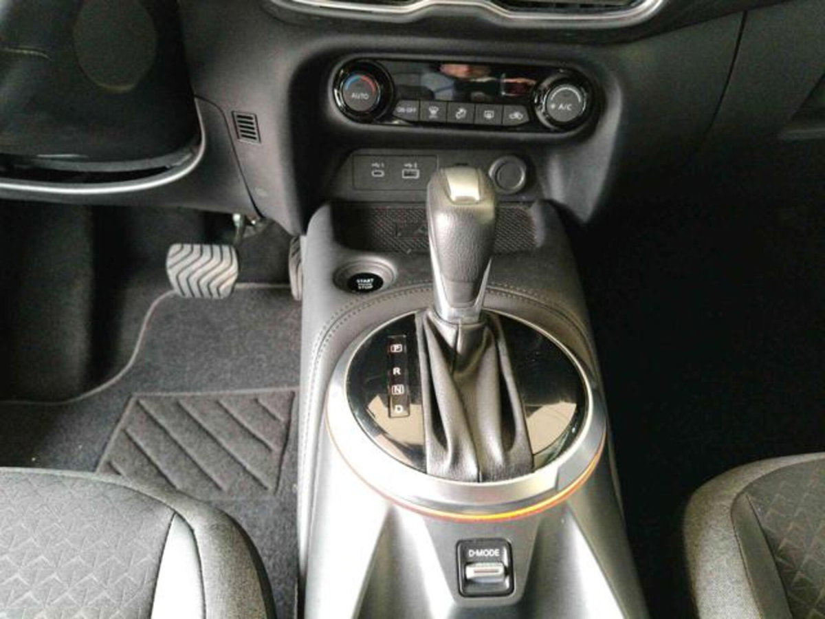 Nissan Juke 1.0 dig-t N-Connecta 114cv (10)
