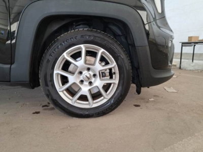 Jeep Renegade 1.5 Turbo T4 MHEV Limited (13)