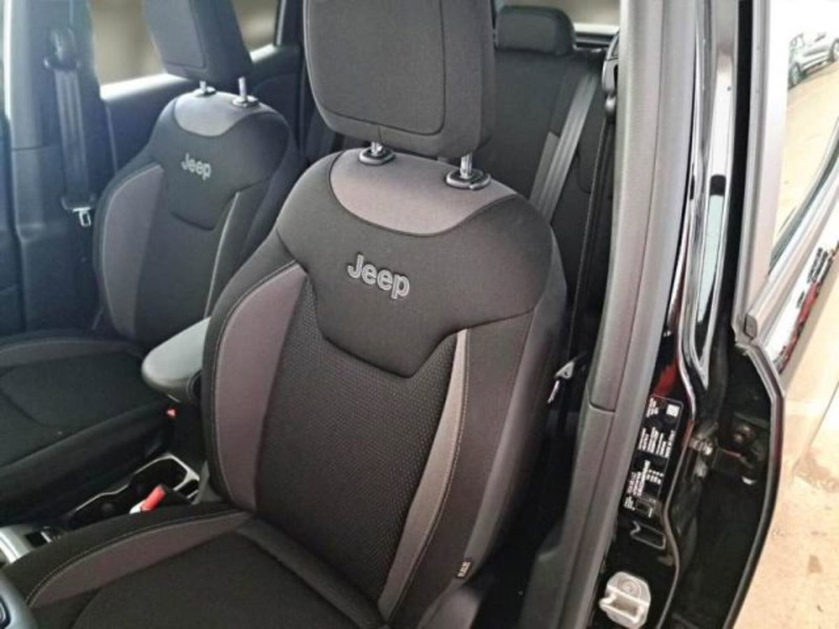 Jeep Renegade 1.5 Turbo T4 MHEV Limited (7)