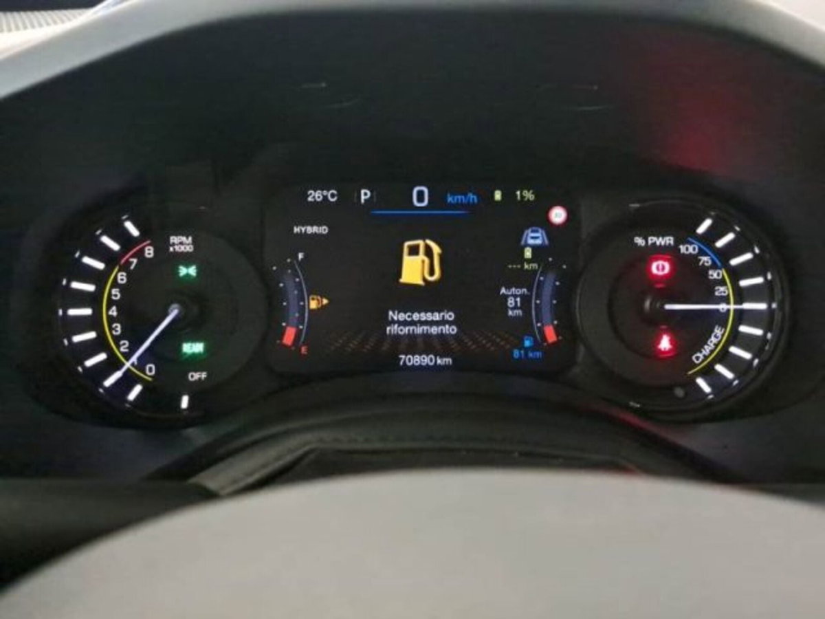 Jeep Renegade 1.3 T4 190CV PHEV 4xe AT6 Limited (11)