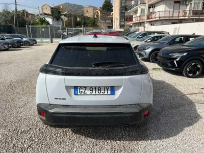 Peugeot 2008 PureTech 100 S&S Allure (6)