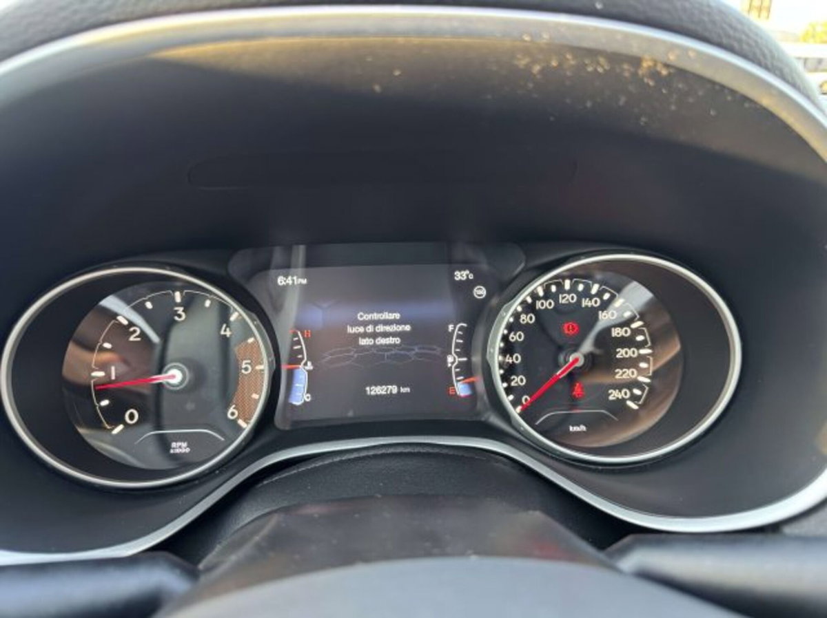 Jeep Compass 1.6 Multijet II 2WD Limited Winter (11)