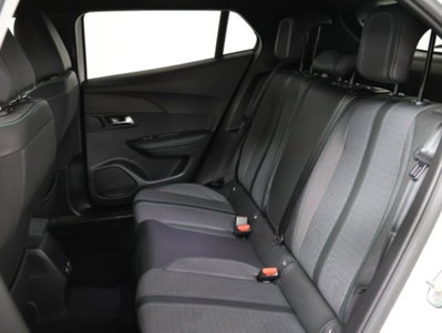 Peugeot 2008 PureTech 130 S&S EAT8 Allure Pack (10)