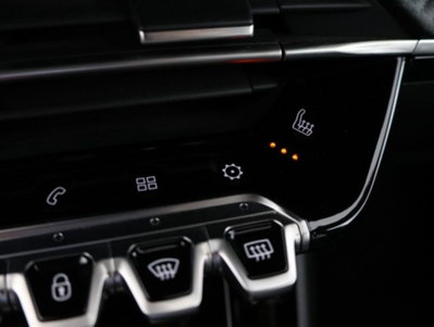 Peugeot 2008 PureTech 130 S&S EAT8 Allure Pack (19)