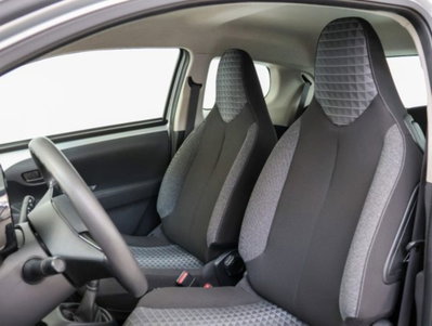 Peugeot 108 72 3 porte Active (8)