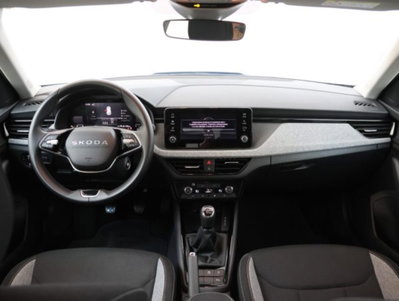 Skoda Kamiq 1.0 tsi Selection 115cv (13)