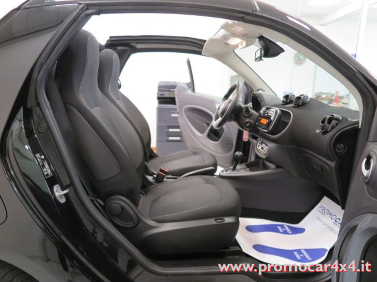 smart Fortwo Cabrio EQ cabrio Passion (10)