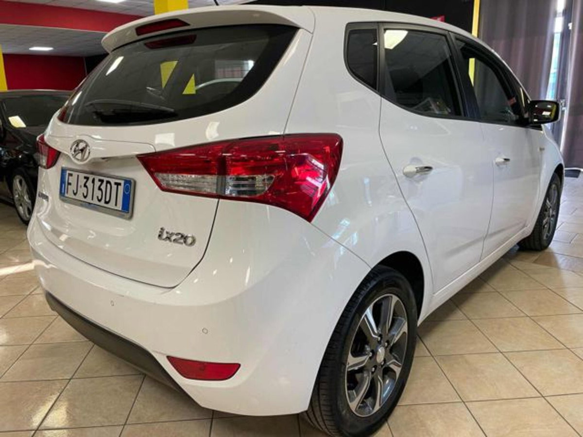 Hyundai ix20 1.4 90 CV Classic (3)