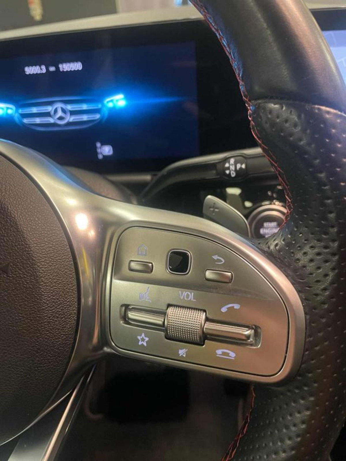 Mercedes-Benz GLA SUV 200 d Automatic Premium (12)