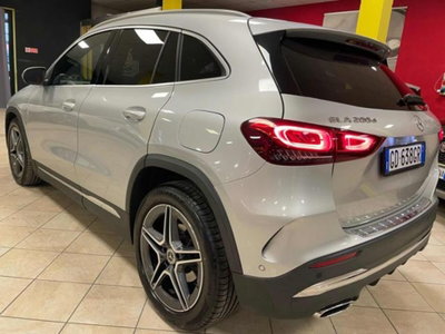 Mercedes-Benz GLA SUV 200 d Automatic Premium (4)