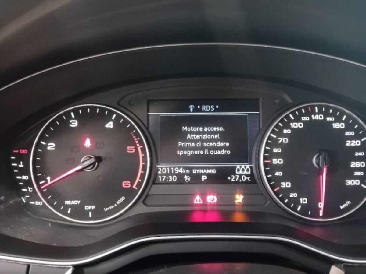 Audi A4 Avant 2.0 TDI 190 CV quattro (12)