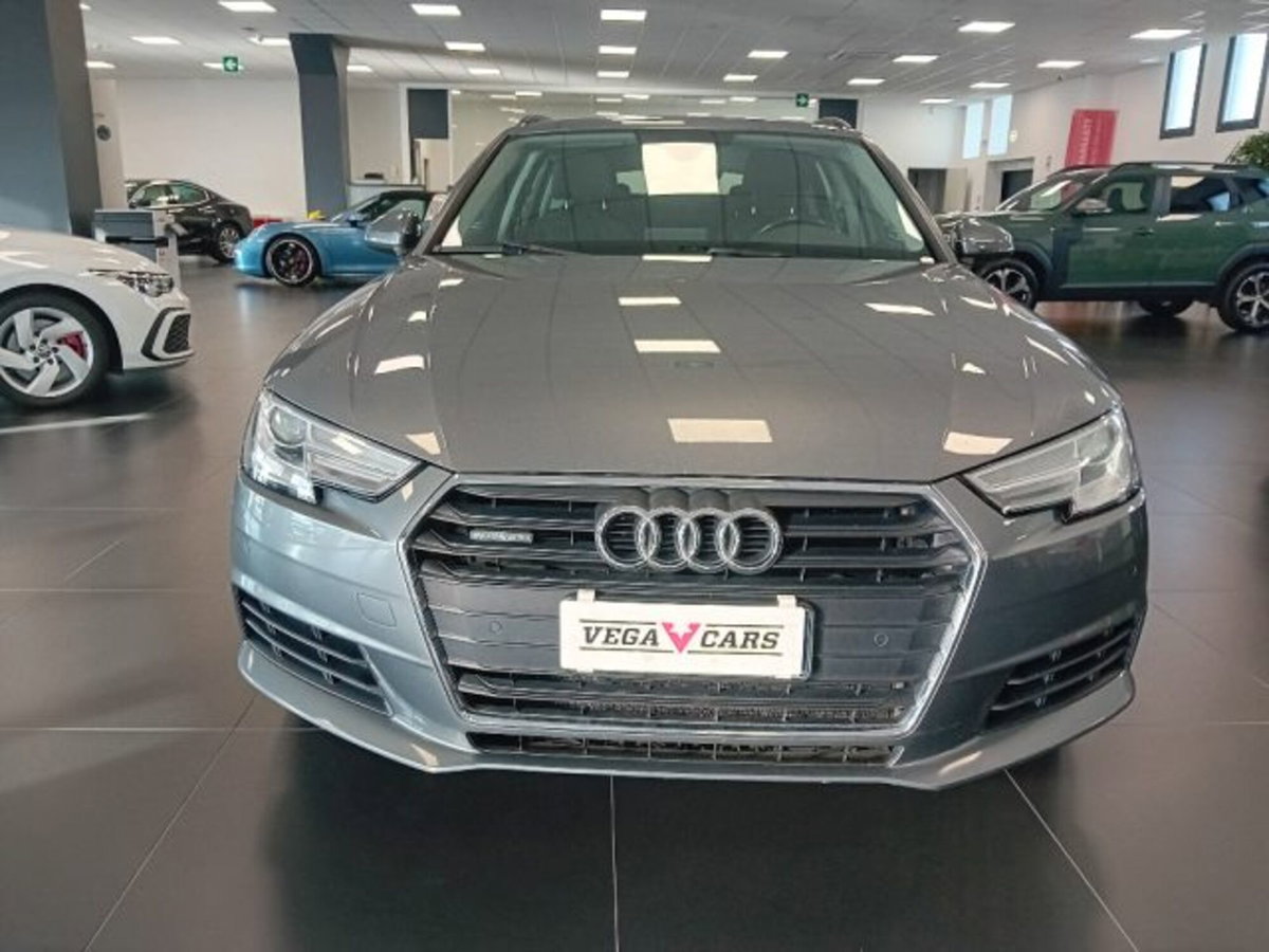 Audi A4 Avant 2.0 TDI 190 CV quattro (2)