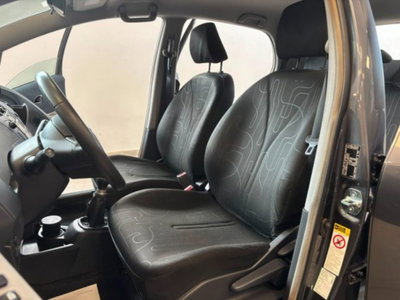 Toyota Yaris 1.0 5 porte (9)