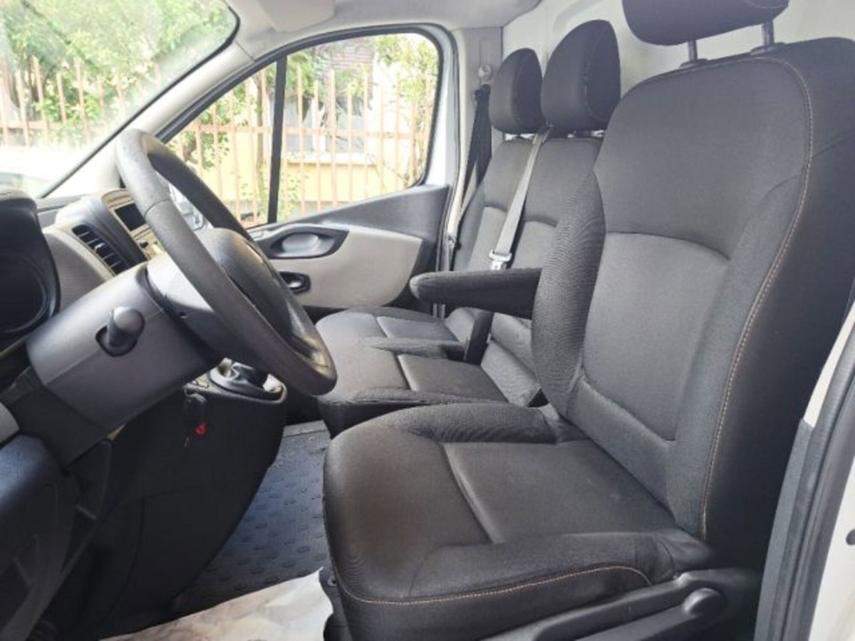 Renault Trafic Furgone T27 1.6 dCi 125CV S&S PC-TN Furgone Ice (7)