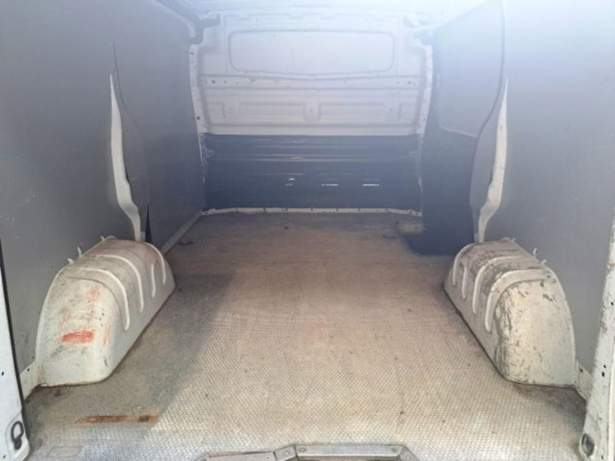 Renault Trafic Furgone T27 1.6 dCi 125CV S&S PC-TN Furgone Ice (8)