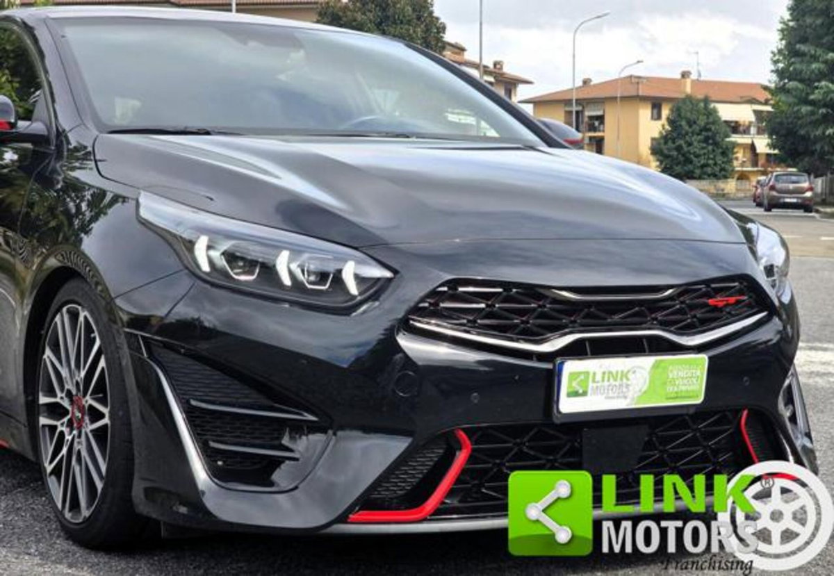 Kia ProCeed 1.6 t-gdi GT 204cv dct (19)