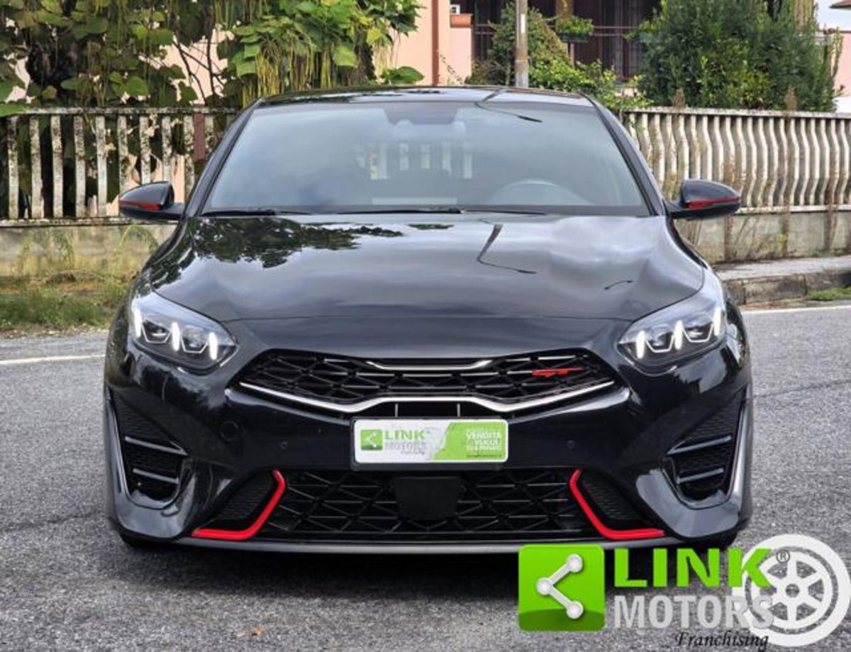 Kia ProCeed 1.6 t-gdi GT 204cv dct (7)