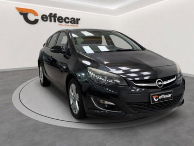 Opel Astra 1.7 CDTI 110CV 5 porte Cosmo (3)