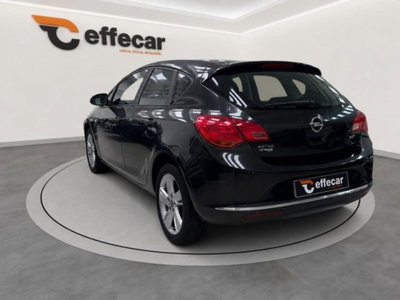 Opel Astra 1.7 CDTI 110CV 5 porte Cosmo (4)