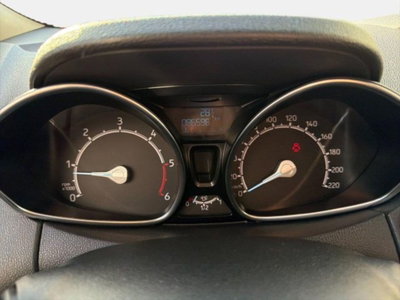 Ford EcoSport 1.5 TDCi 95 CV Titanium S (9)
