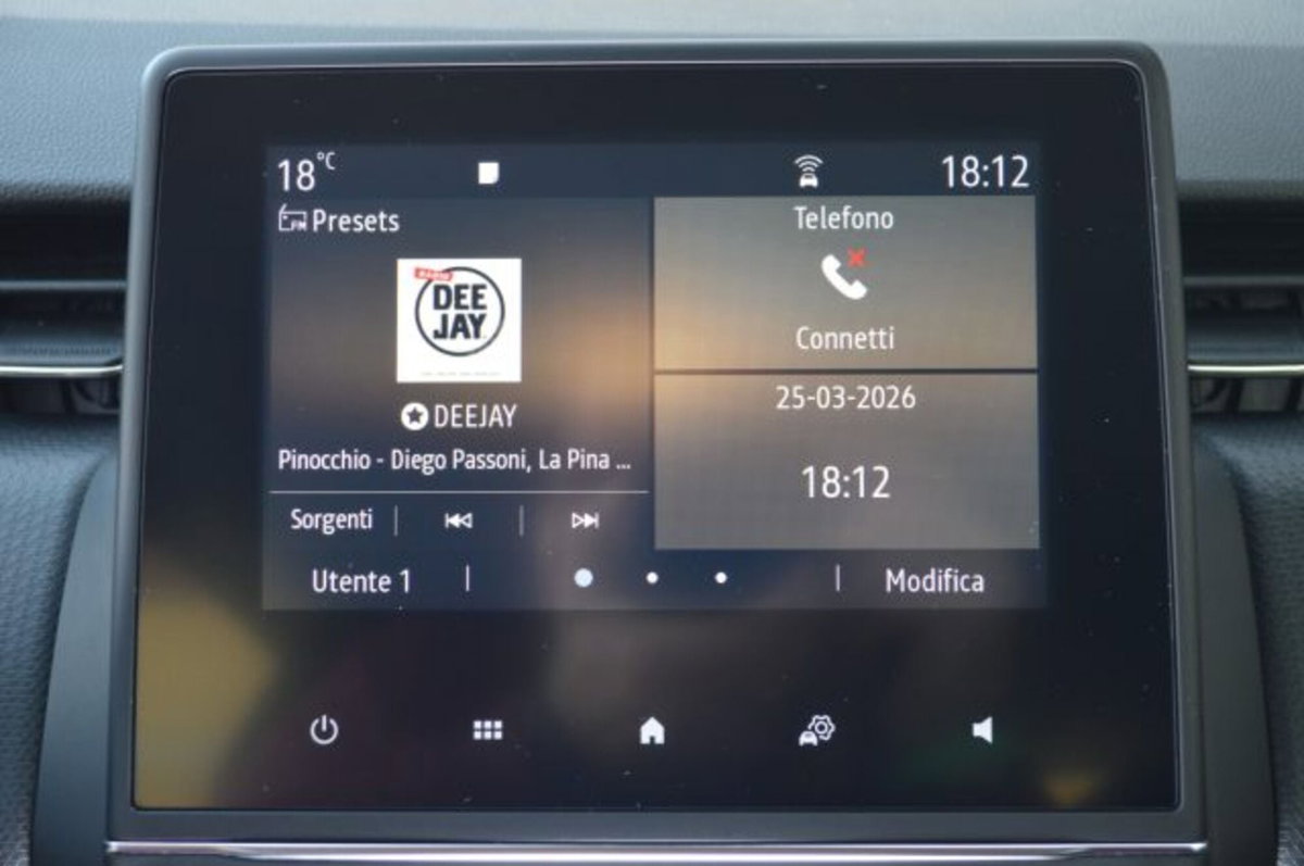 Renault Clio TCe 90 CV 5 porte Equilibre (16)