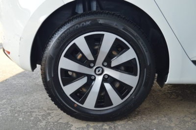 Renault Clio TCe 90 CV 5 porte Equilibre (19)