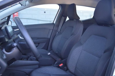 Renault Clio TCe 90 CV 5 porte Equilibre (8)
