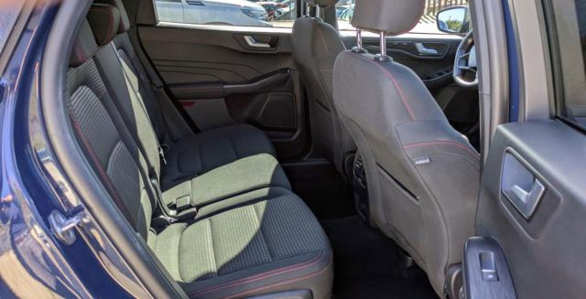 Ford Kuga 1.5 EcoBoost 150 CV 2WD ST-Line (12)