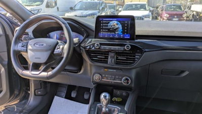 Ford Kuga 1.5 EcoBoost 150 CV 2WD ST-Line (6)