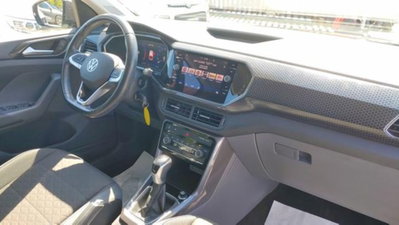 Volkswagen T-Cross 1.0 TSI 110 CV Sport (10)