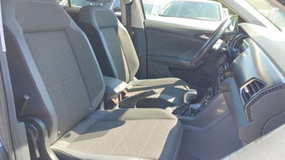 Volkswagen T-Cross 1.0 TSI 110 CV Sport (11)
