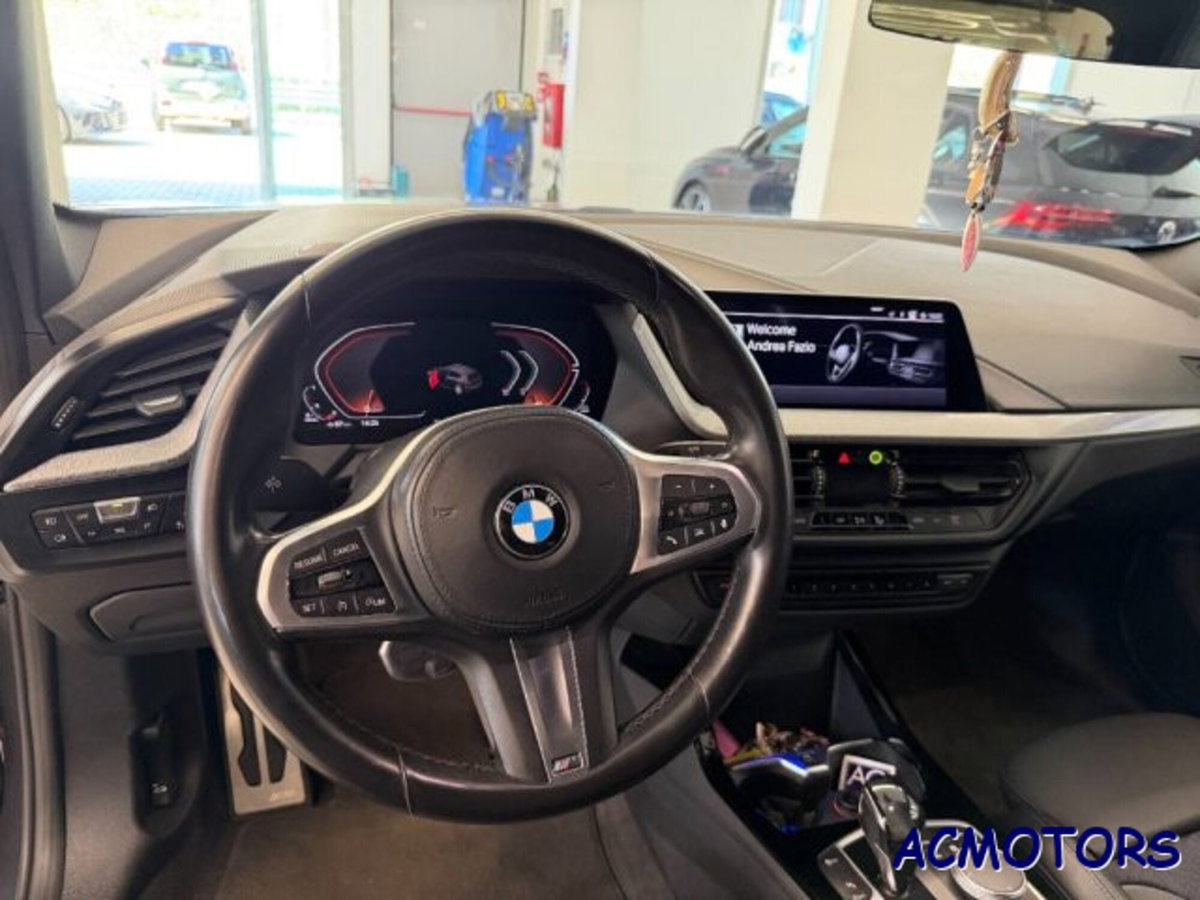 BMW Serie 1 116d 2.0 116CV cat 5 porte Attiva DPF (13)