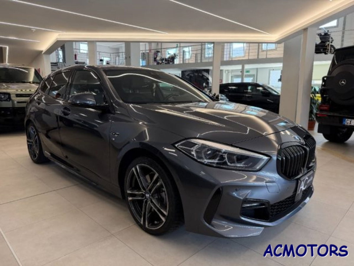 BMW Serie 1 116d 2.0 116CV cat 5 porte Attiva DPF (6)