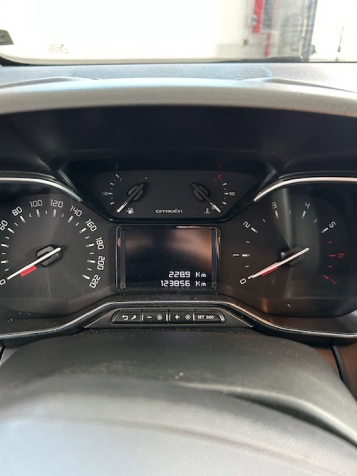 Citroen C3 Aircross PureTech 110 S&S Shine Pack (10)
