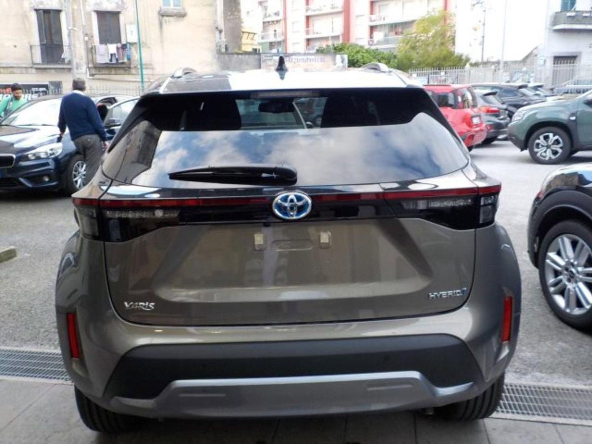 Toyota Yaris Cross 1.5 Hybrid 5p. E-CVT Premiere (15)