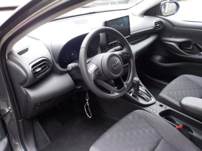 Toyota Yaris 115 Yaris (6)