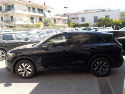 Volkswagen Tiguan 1.5 etsi Edition 130cv dsg (12)