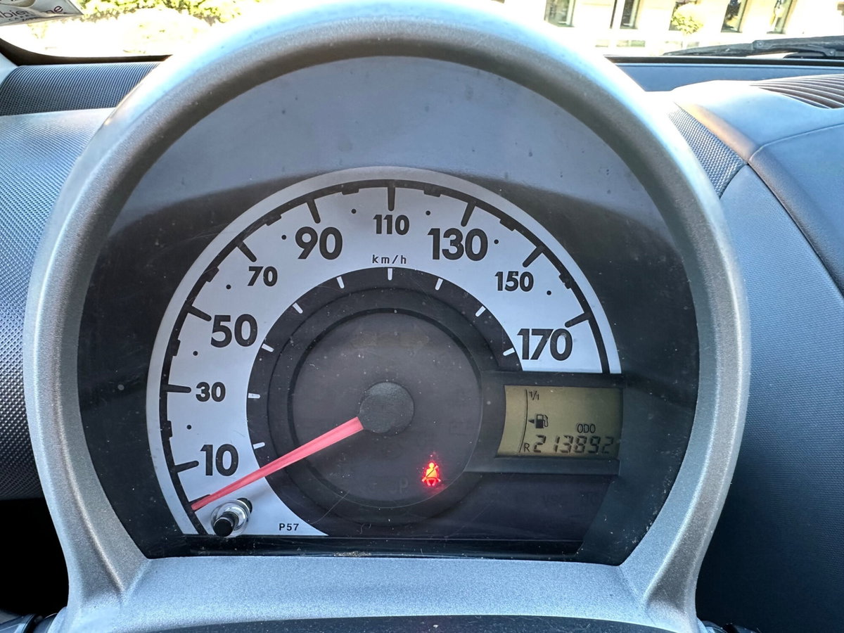Toyota Aygo 1.0 12V VVT-i 5 porte Sol Connect (19)