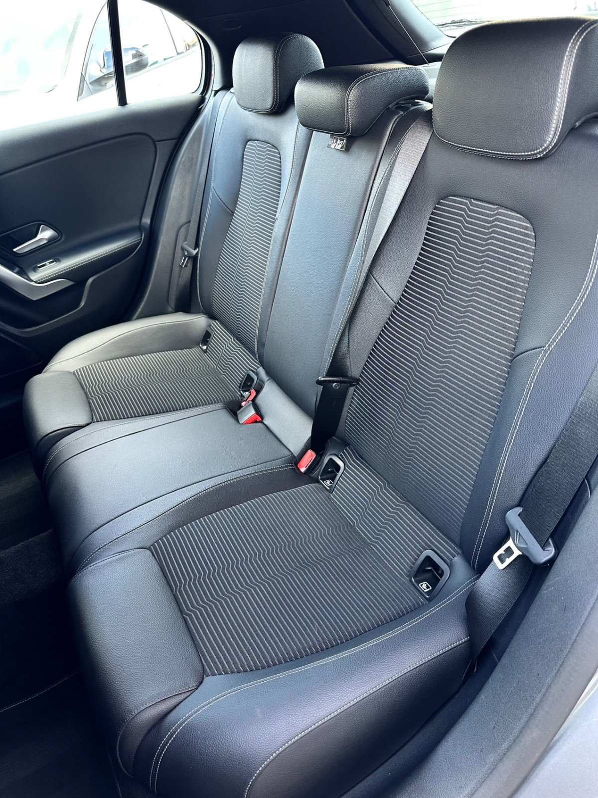 Mercedes-Benz Classe A 180 d Automatic Sport (10)