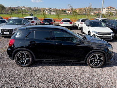 Mercedes-Benz GLA SUV 200 CDI Premium (7)