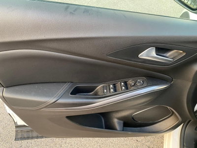 Opel Grandland X 1.5 diesel Ecotec Start&Stop aut. Ultimate (11)